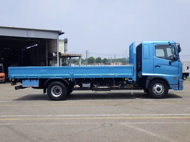 日野 レンジャー 中型/増トン 平ボディ ベッド 2PG-FD2ABAの中古トラック画像2