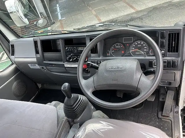 いすゞ エルフ 小型 平ボディ TPG-NJS85A H27の中古トラック画像11