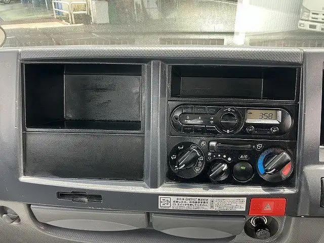 いすゞ エルフ 小型 平ボディ TPG-NJS85A H27の中古トラック画像13