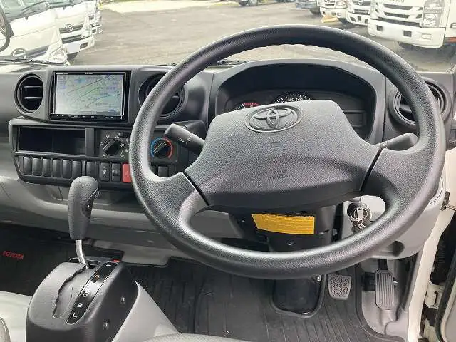 トヨタ ダイナ 小型 アルミバン QDF-KDY231 R2の中古トラック画像12