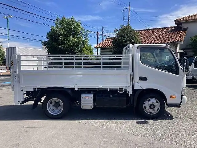 トヨタ トヨエース 小型 平ボディ パワーゲート 床鉄板の中古トラック画像3