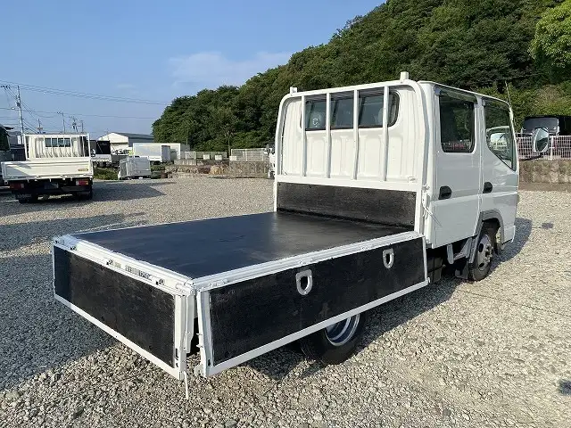 三菱 キャンター 小型 平ボディ Wキャブ 床鉄板の中古トラック画像8