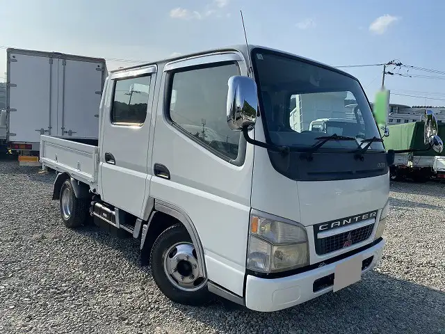 三菱 キャンター 小型 平ボディ Wキャブ 床鉄板の中古トラック画像3