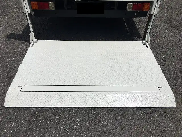 トヨタ トヨエース 小型 平ボディ Wキャブ パワーゲートの中古トラック画像9