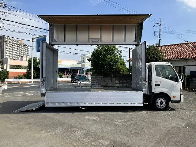 トヨタ ダイナ 小型 ウイング パワーゲート TPG-XZU712の中古トラック画像5