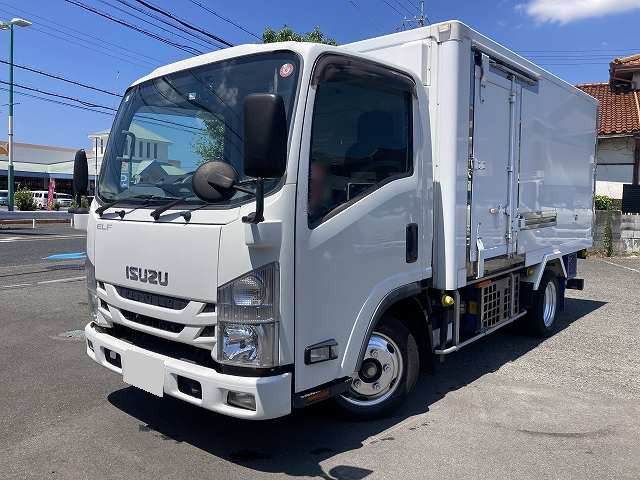 いすゞ エルフ 小型 冷凍冷蔵 低温 2エバ の中古トラック【車両No.154911】