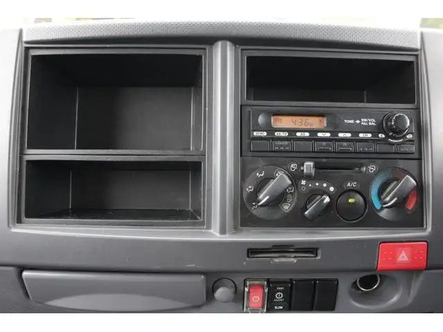 いすゞ エルフ 小型 アルミバン ボトルカー サイドドアの中古トラック画像11