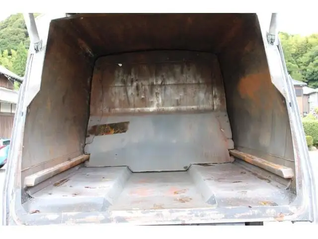 いすゞ フォワード 中型/増トン パッカー車 プレス式 ベッドの中古トラック画像6