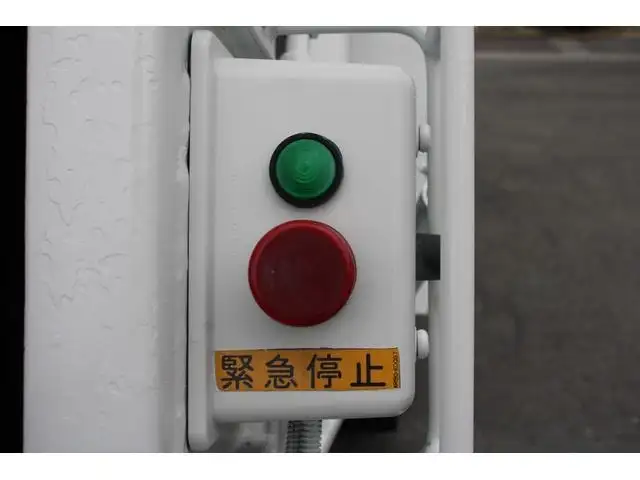 いすゞ フォワード 中型/増トン パッカー車 プレス式 ベッドの中古トラック画像10