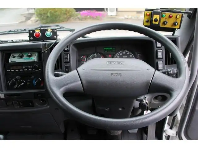 いすゞ フォワード 中型/増トン パッカー車 プレス式 ベッドの中古トラック画像14