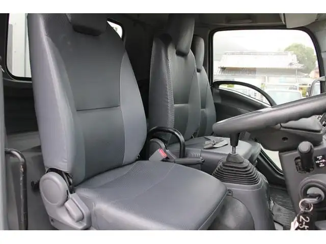 いすゞ フォワード 中型/増トン パッカー車 プレス式 ベッドの中古トラック画像12
