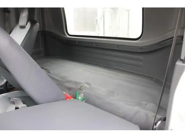 いすゞ フォワード 中型/増トン パッカー車 プレス式 ベッドの中古トラック画像13