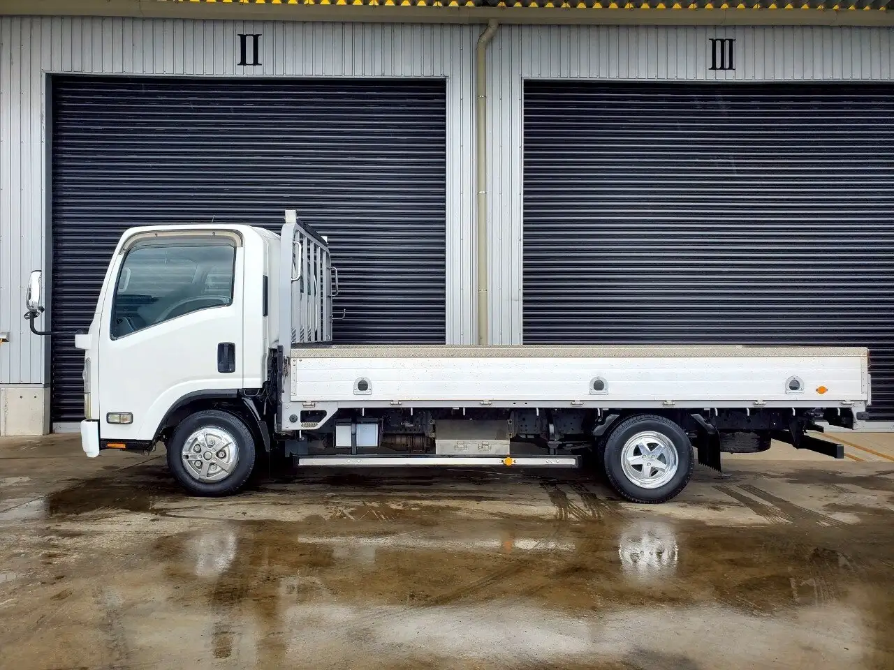 日産 アトラス 小型 平ボディ アルミブロック BKG-ANR85ARの中古トラック画像7