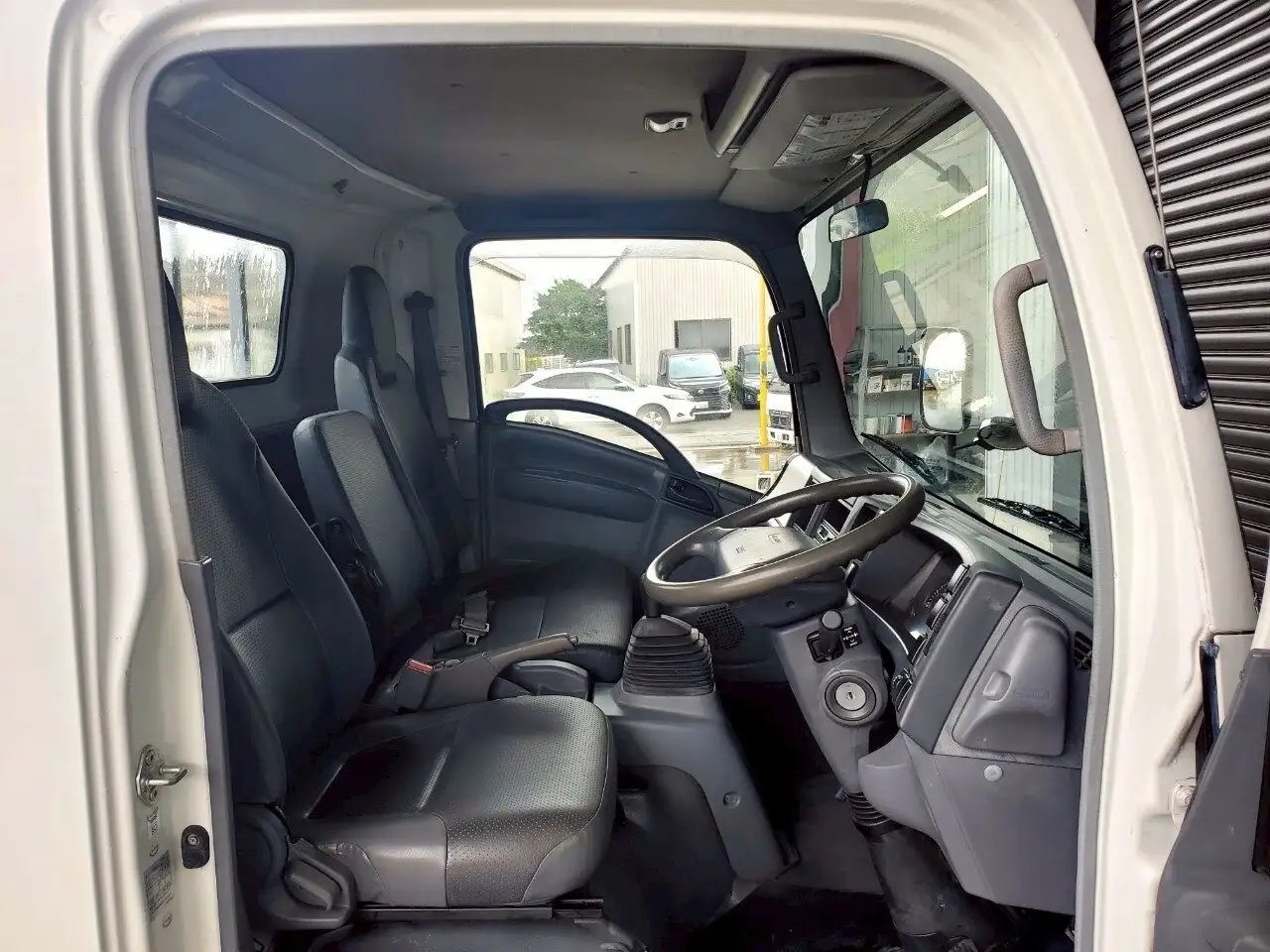 日産 アトラス 小型 平ボディ アルミブロック BKG-ANR85ARの中古トラック画像11