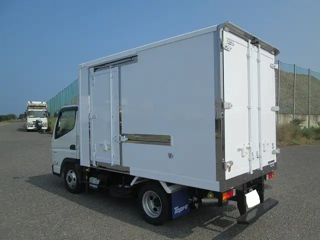 三菱 キャンター 小型 冷凍冷蔵 低温 床ステンの中古トラック画像5