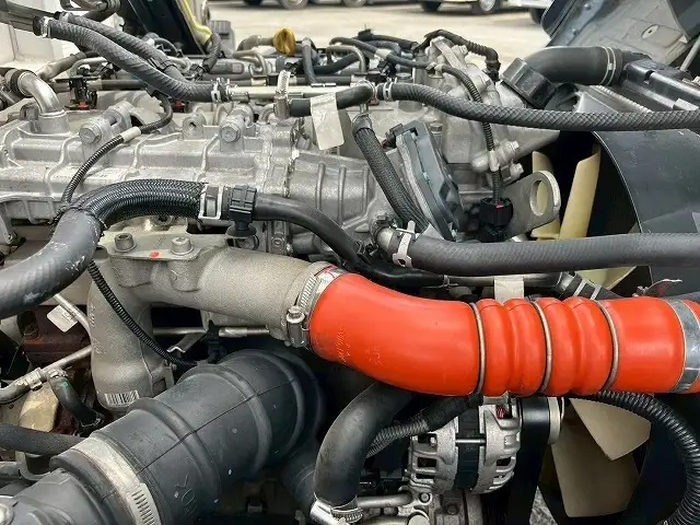 三菱 キャンター 小型 ウイング TKG-FEB90 H28の中古トラック画像18
