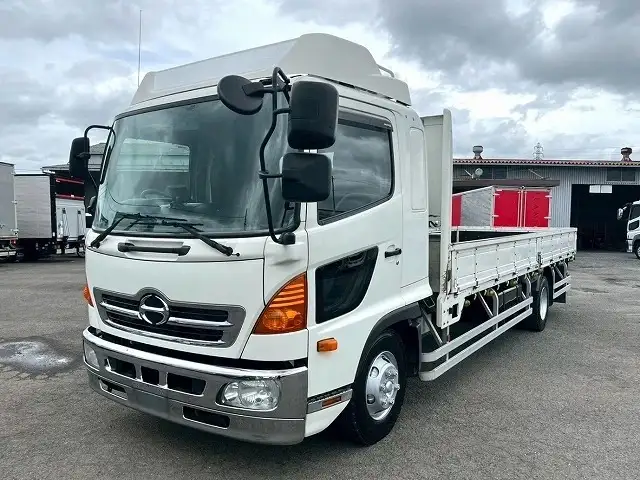 日野 レンジャー 中型/増トン 平ボディ ベッド TKG-FD9JLAAの中古トラック画像1