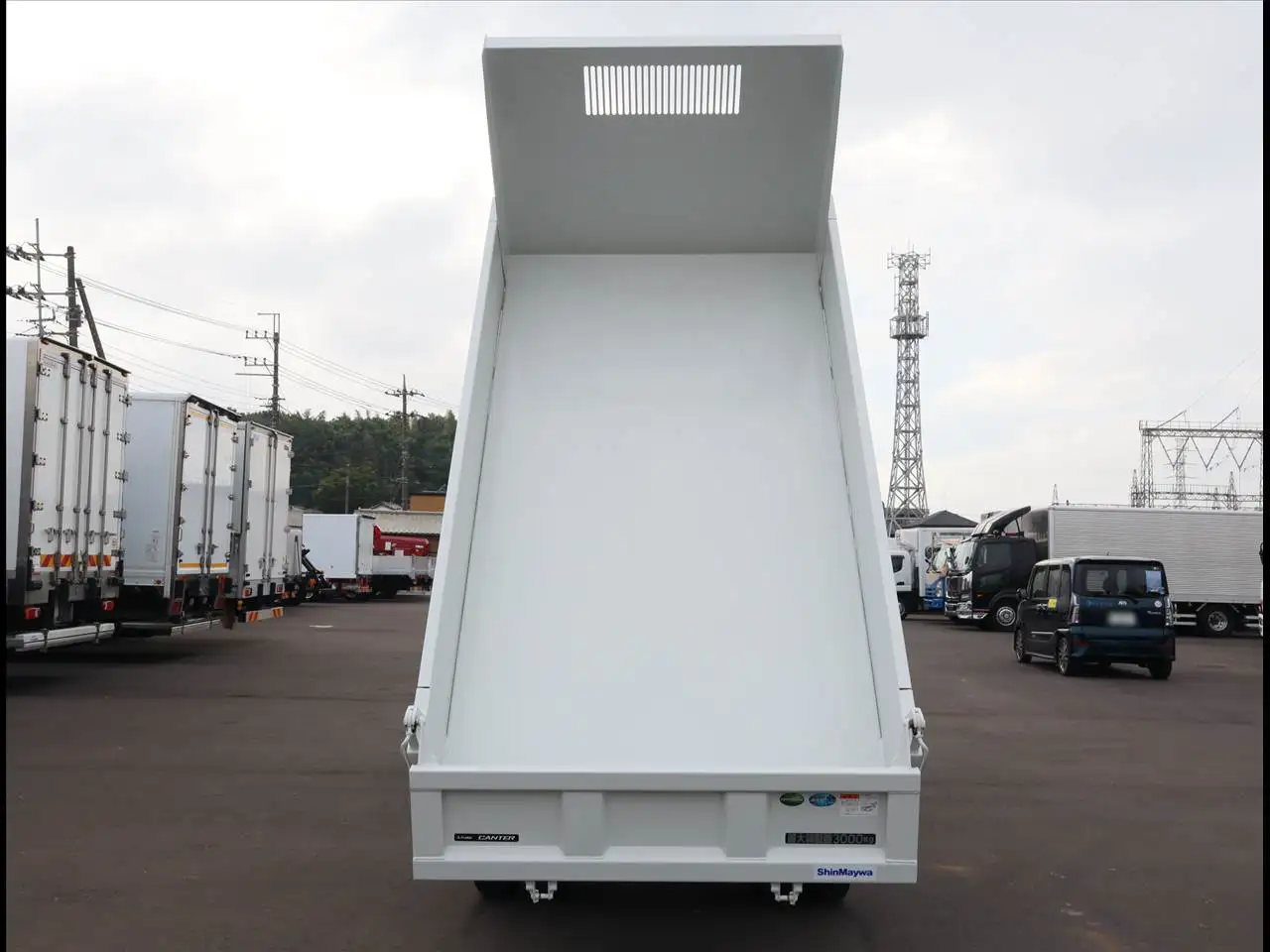 三菱 キャンター 小型 ダンプ 強化 2RG-FBA60の中古トラック画像6
