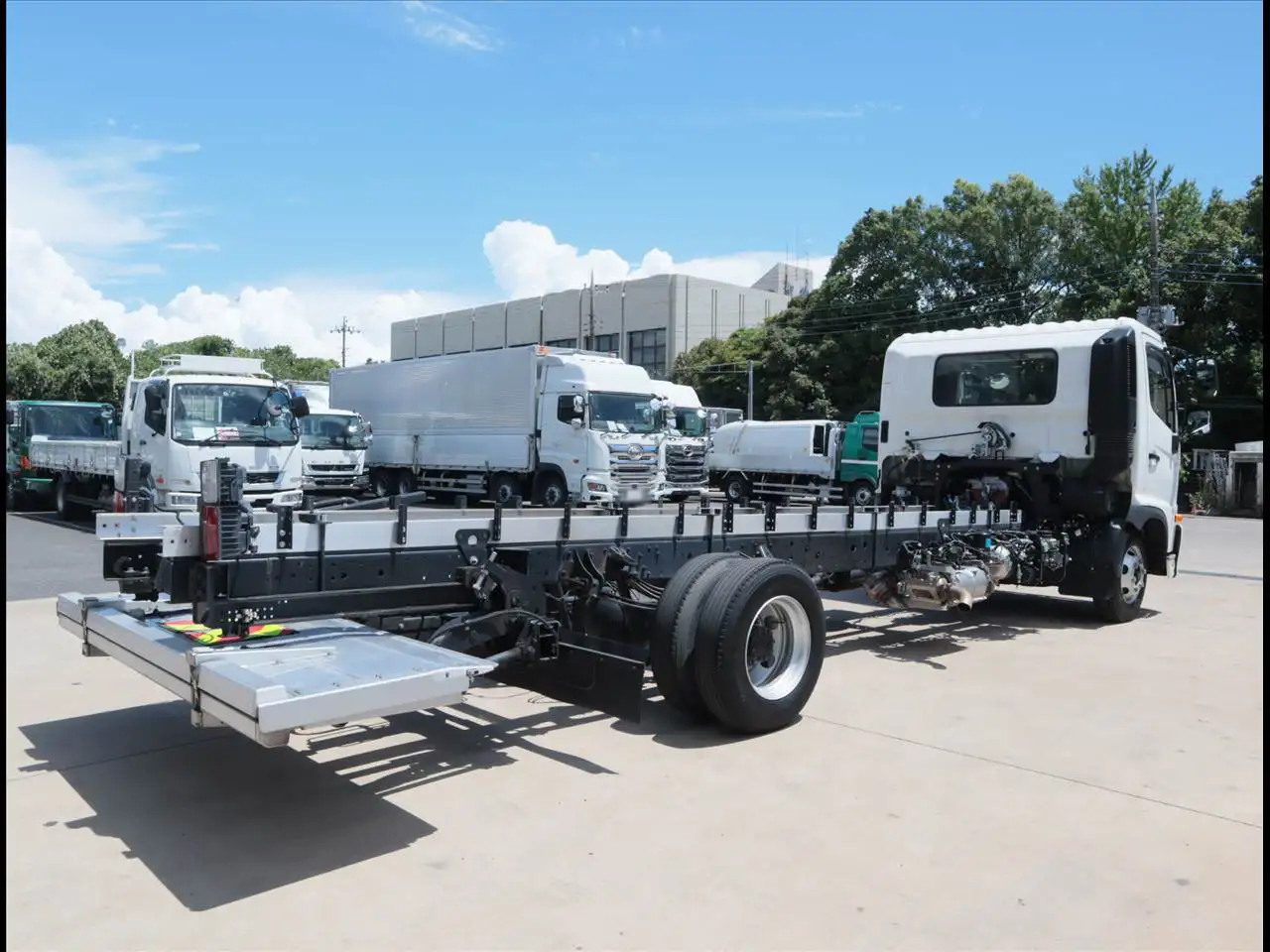日野 レンジャー 中型/増トン シャーシ 2KG-FC2ABA R3の中古トラック画像3