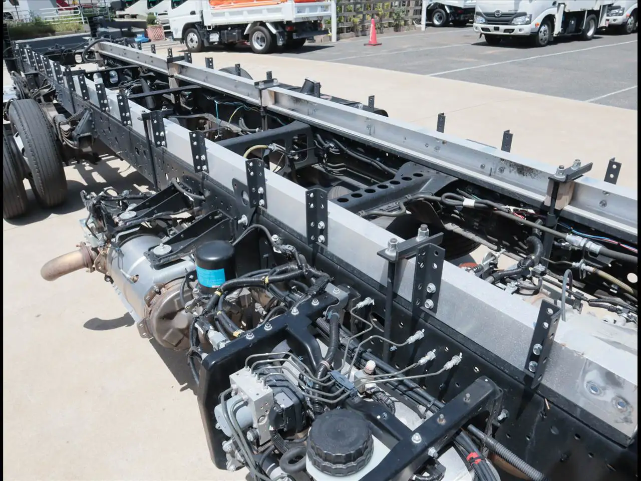 日野 レンジャー 中型/増トン シャーシ 2KG-FC2ABA R3の中古トラック画像9