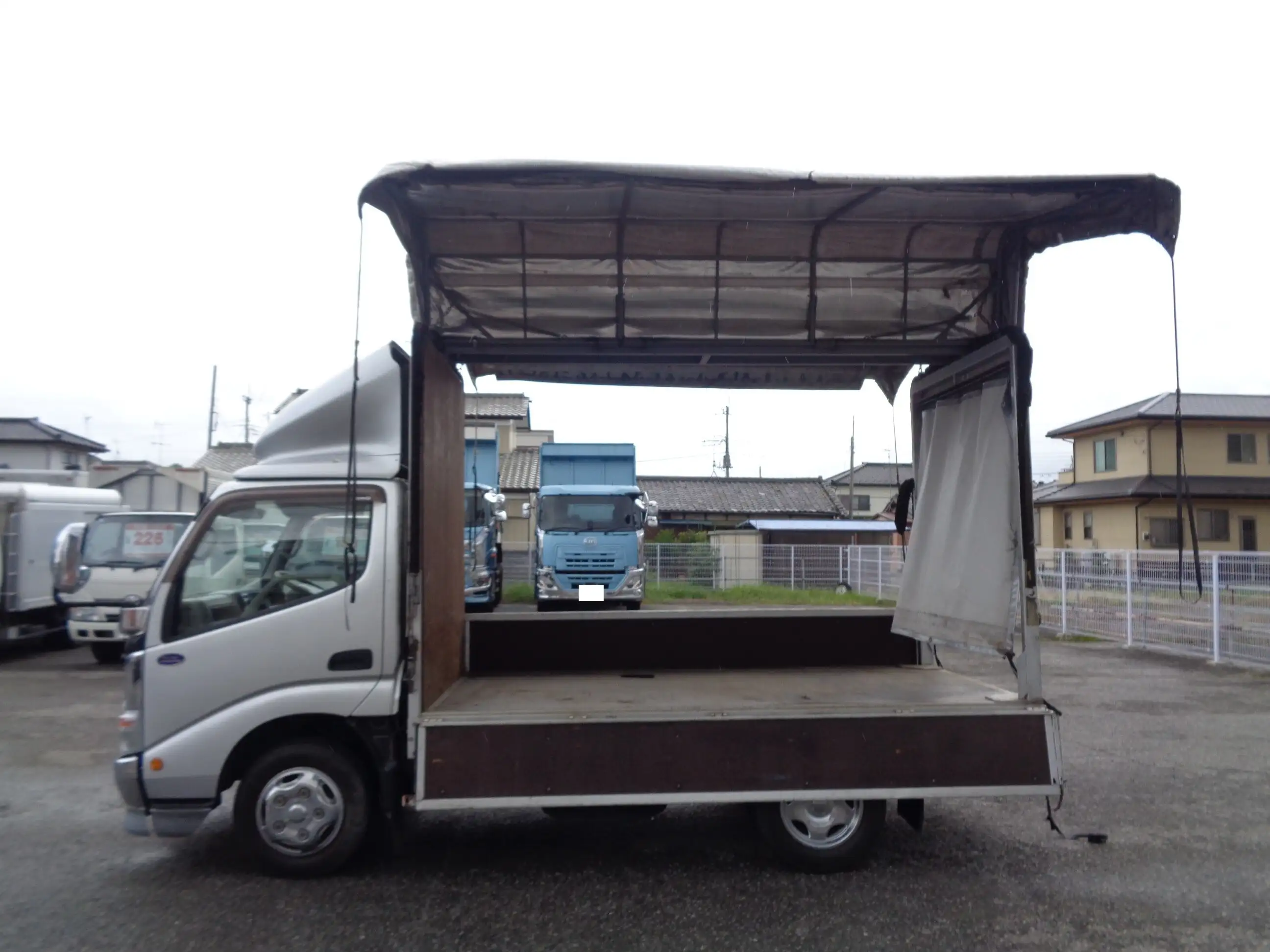 日野 デュトロ 小型 ウイング 幌ウイング BDG-XZU508Mの中古トラック画像8