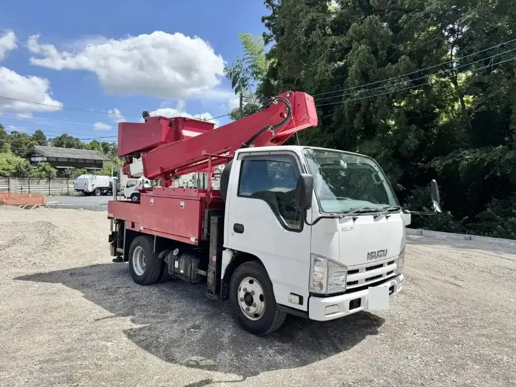 いすゞ エルフ 小型 高所・建柱車 高所作業車 電工仕様の中古トラック画像2