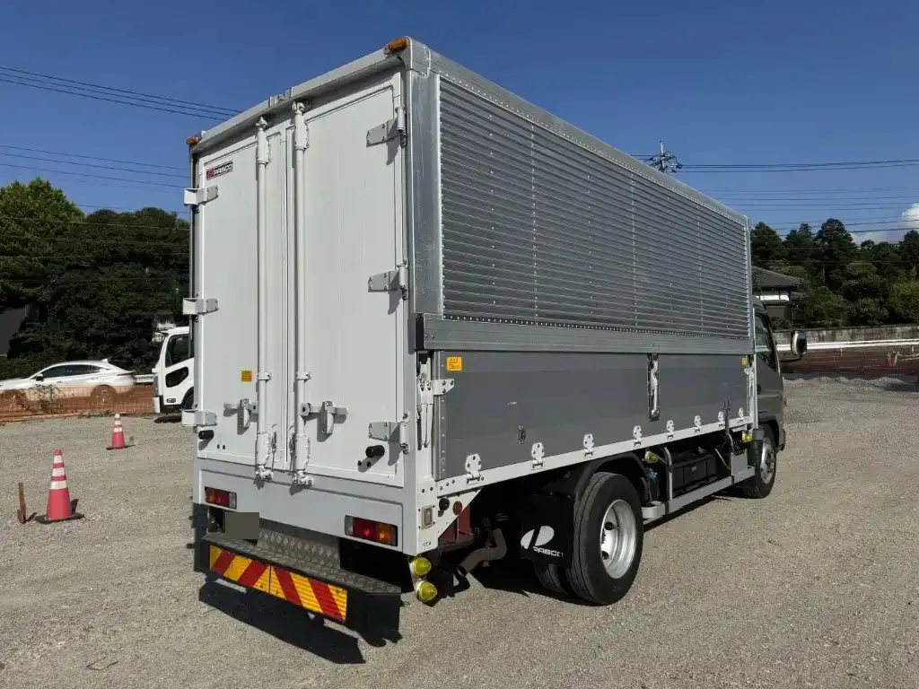 三菱 キャンター 小型 ウイング 床鉄板 TPG-FEA80の中古トラック画像3