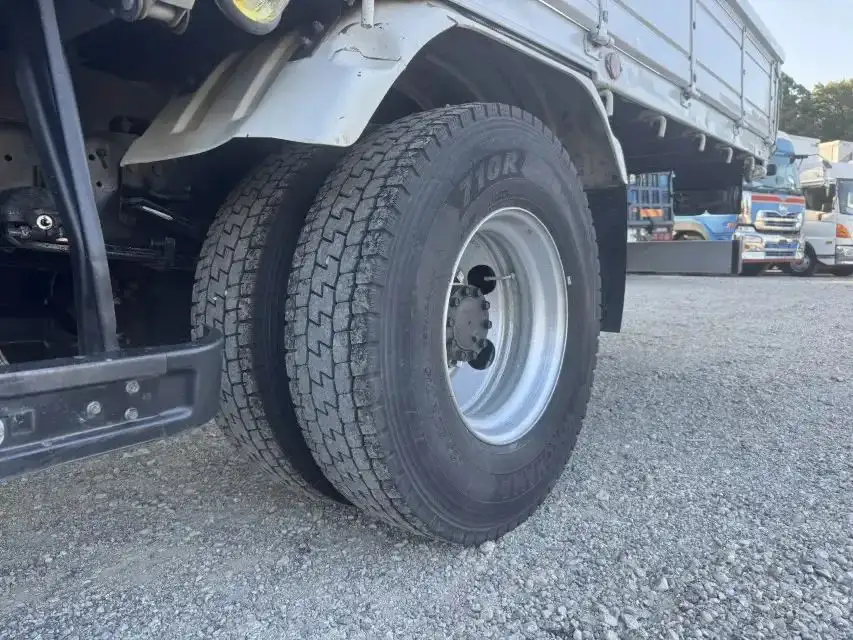 いすゞ フォワード 中型/増トン クレーン付 床鉄板 4段の中古トラック画像20