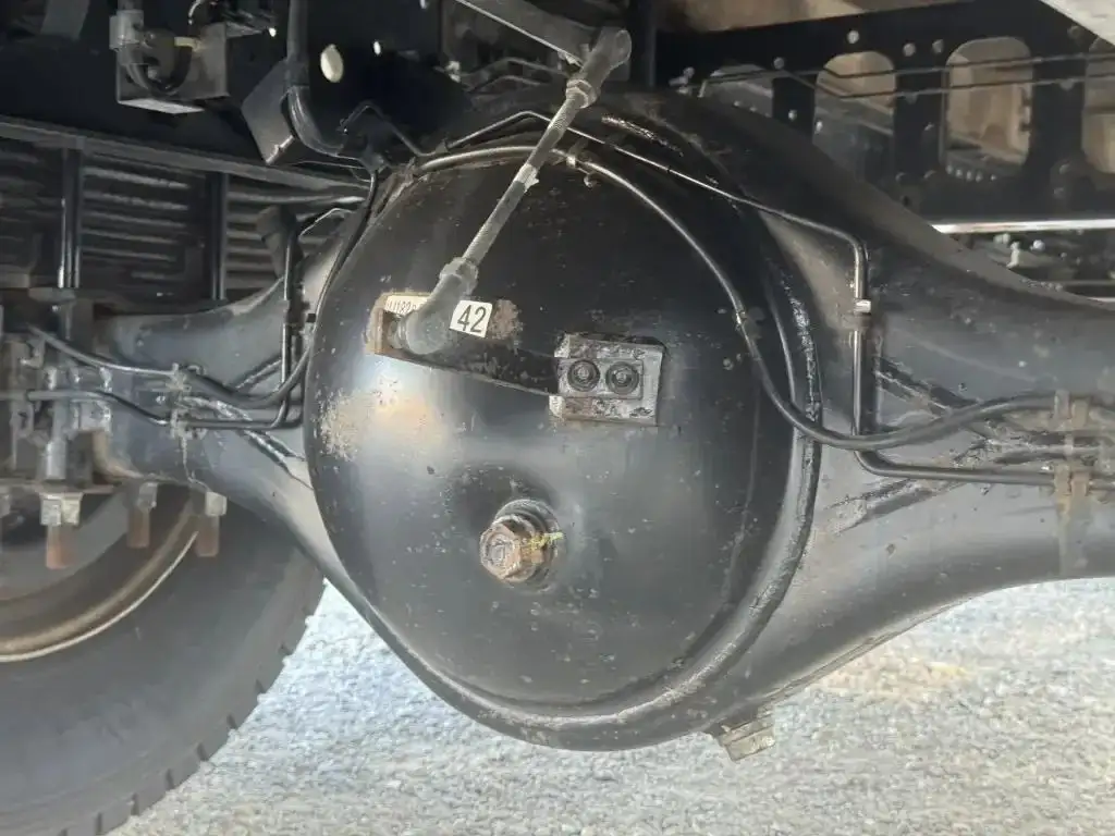 いすゞ フォワード 中型/増トン クレーン付 床鉄板 4段の中古トラック画像18