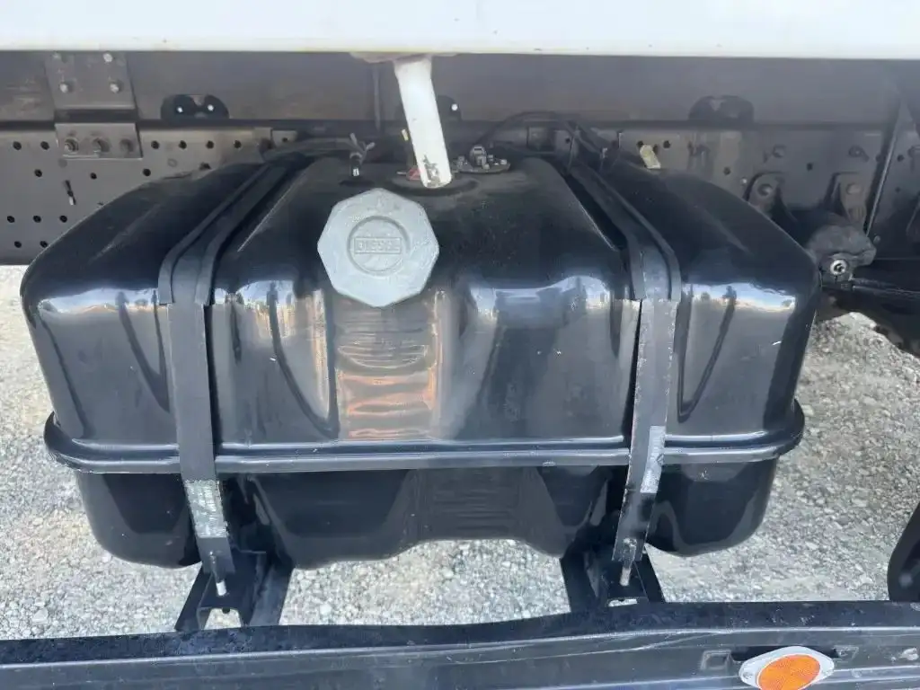 いすゞ フォワード 中型/増トン クレーン付 床鉄板 4段の中古トラック画像15