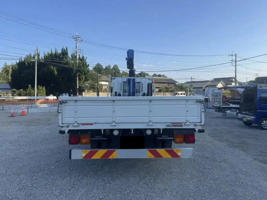 いすゞ フォワード 中型/増トン クレーン付 床鉄板 4段の中古トラック画像3