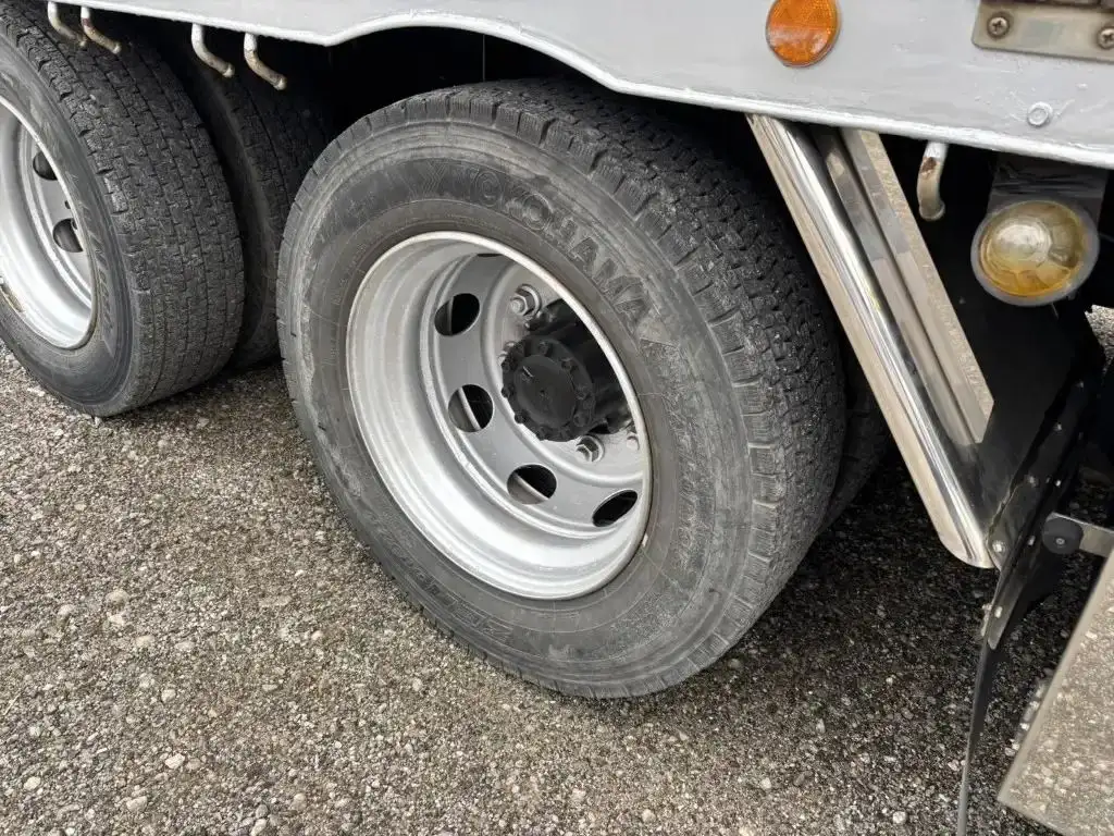 いすゞ ギガ 大型 平ボディ アルミブロック エアサスの中古トラック画像20