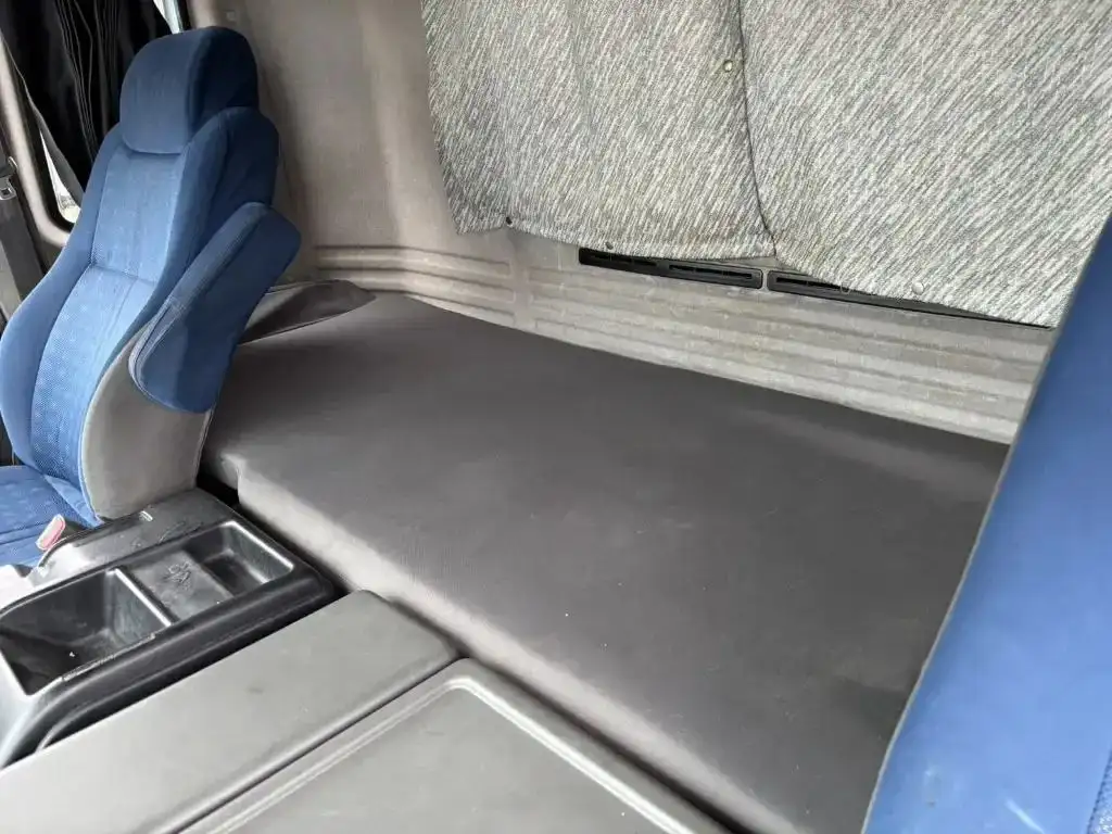 いすゞ ギガ 大型 平ボディ アルミブロック エアサスの中古トラック画像14