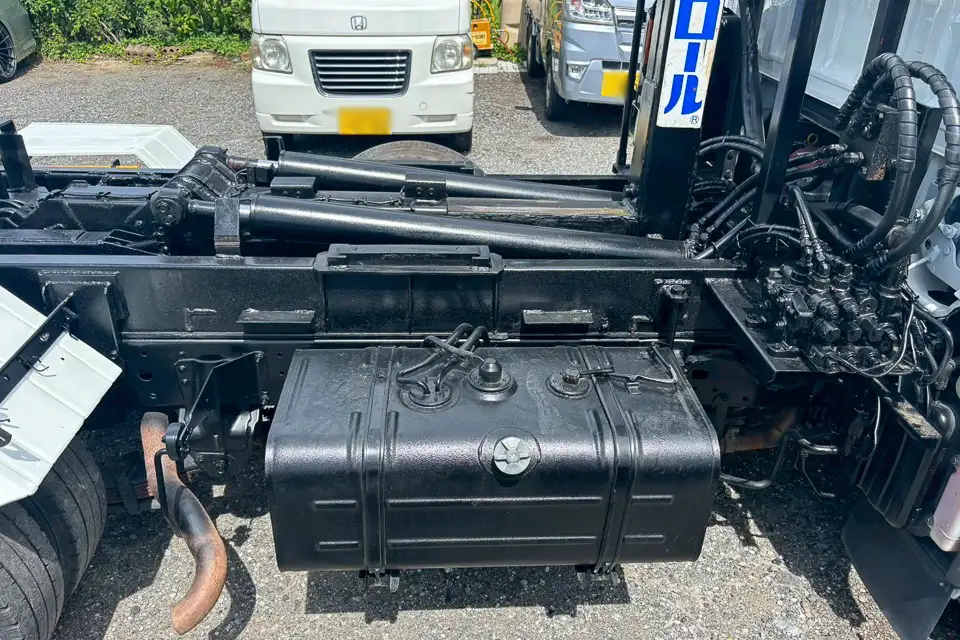 日野 デュトロ 小型 アームロール ツインホイスト TKG-XZU605Mの中古トラック画像18