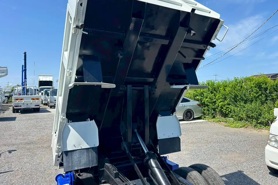日野 デュトロ 小型 ダンプ クレーン付き TKG-XZU620Tの中古トラック画像像17