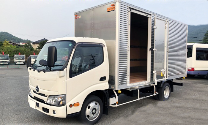 日野 デュトロ 小型 アルミバン サイドドア 3枚観音 の中古トラック【車両No.189111】