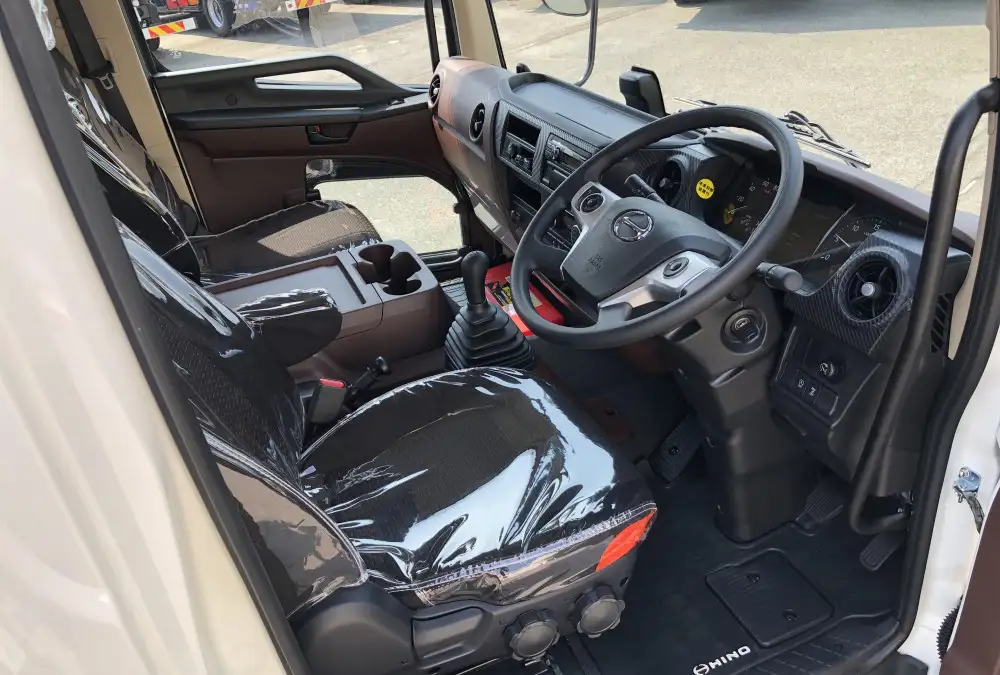 日野 レンジャー 中型/増トン クレーン付 4段 ラジコンの中古トラック画像11