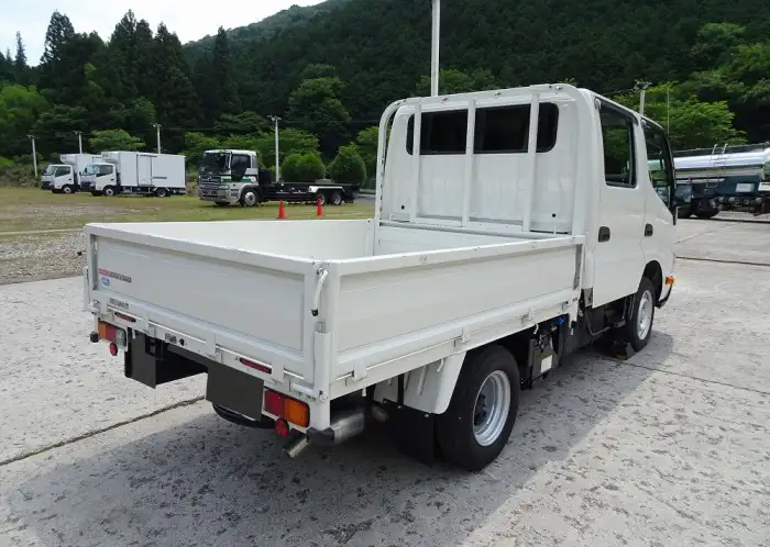 日野 デュトロ 小型 平ボディ Wキャブ 床鉄板の中古トラック画像4