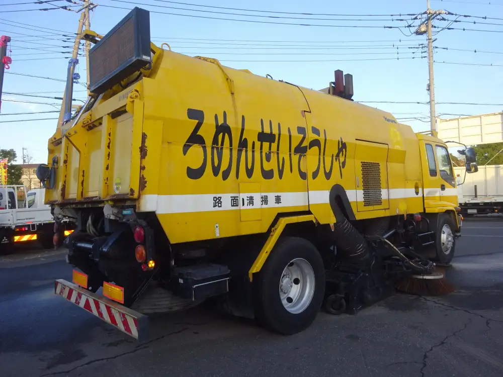 いすゞ フォワード 中型/増トン タンク車  PJ-FTR34F4改の中古トラック画像3