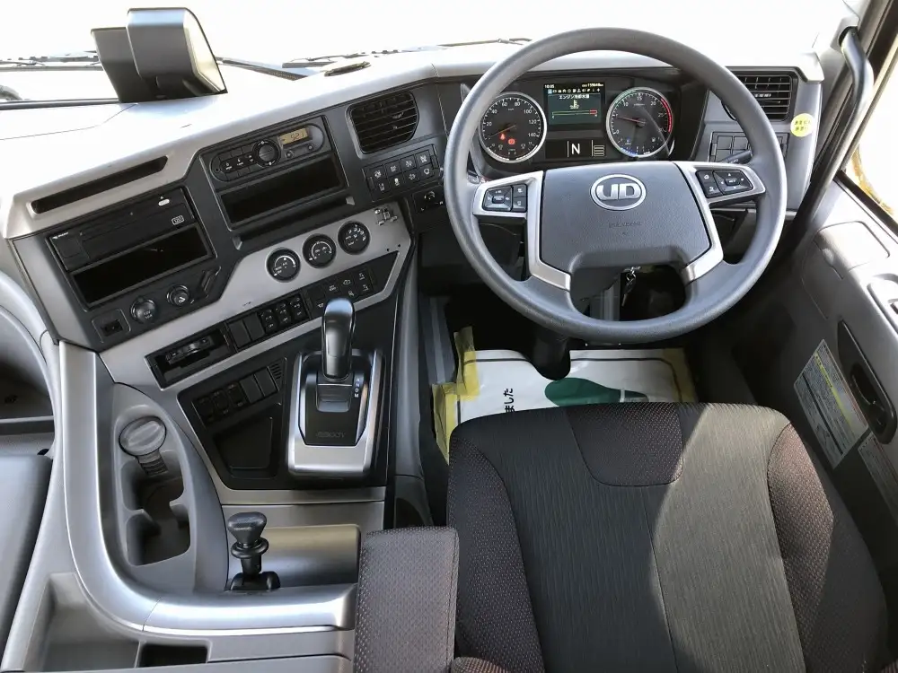 日産UD クオン 大型 トラクター ハイルーフ 1デフの中古トラック画像13