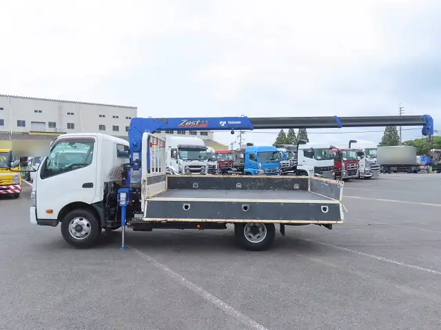 日野 デュトロ 小型 クレーン付 3段 ラジコンの中古トラック画像7
