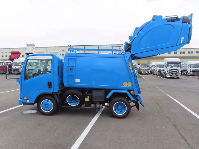 いすゞ エルフ 小型 パッカー車 巻き込み式 回転ダンプ式の中古トラック画像9