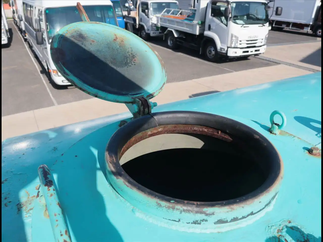 日野 デュトロ 小型 タンク車 散水車 BDG-XZU404Xの中古トラック画像6