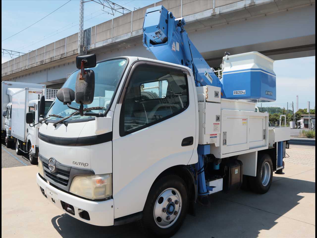 日野 デュトロ 小型 高所・建柱車 高所作業車 BDG-XZU344M改 の中古トラック【車両No.189846】