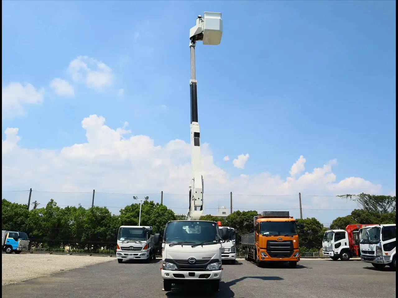 日野 デュトロ 小型 高所・建柱車 高所作業車 電工仕様の中古トラック画像5