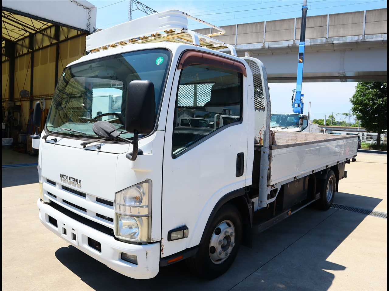 いすゞ エルフ 小型 平ボディ 床鉄板 TRG-NPR85AR の中古トラック【車両No.109491】