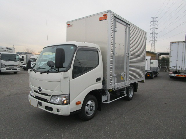 日野 デュトロ 小型 アルミバン 2RG-XZC605M R2 の中古トラック【車両No.189989】