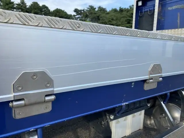 三菱 ファイター 中型/増トン 平ボディ 床鉄板 アルミブロックの中古トラック画像10