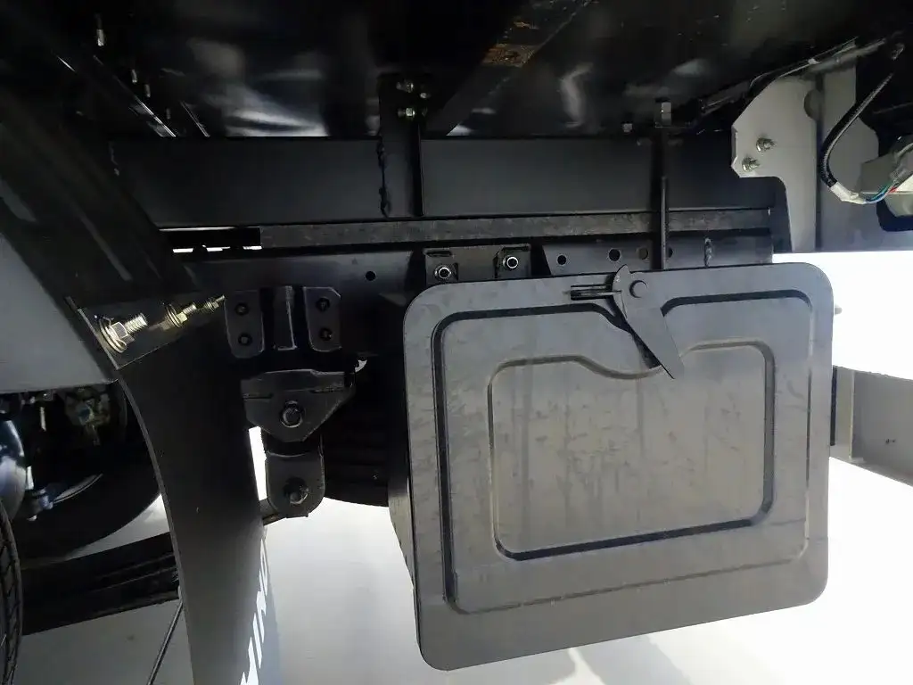 日野 デュトロ 小型 アルミバン サイドドア 2KG-XZU605Mの中古トラック画像像17