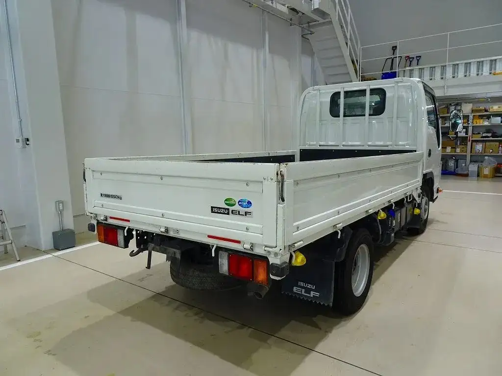 いすゞ エルフ 小型 平ボディ 2RG-NHR88A R3の中古トラック画像2
